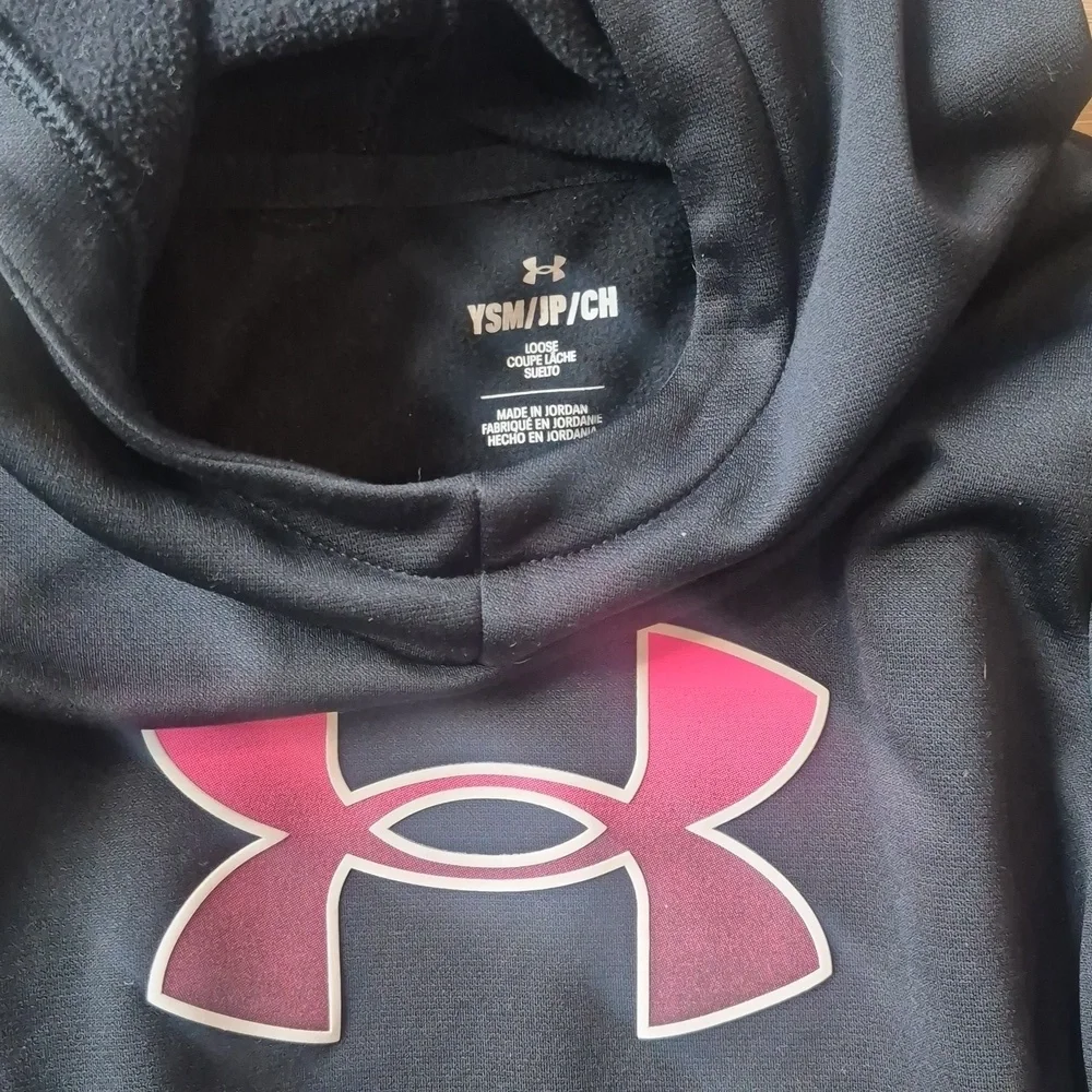 Under Armour Black and Pink Kids Hoodie Youth Small.